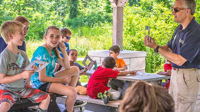 kids learning about nature 