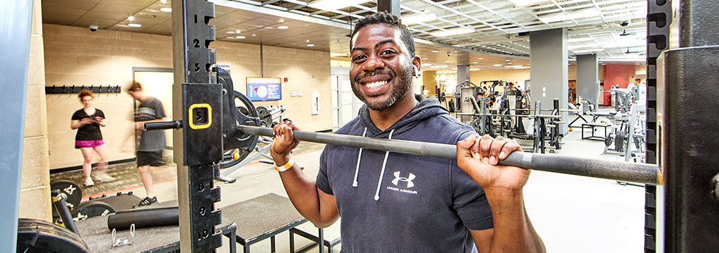 Man lifting weights